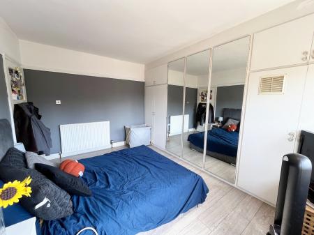 3 bedroom Semi-detached house for sale in Wyngate Drive, Western Park, Leicester, LE3