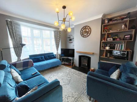 3 bedroom Semi-detached house for sale in Wyngate Drive, Western Park, Leicester, LE3