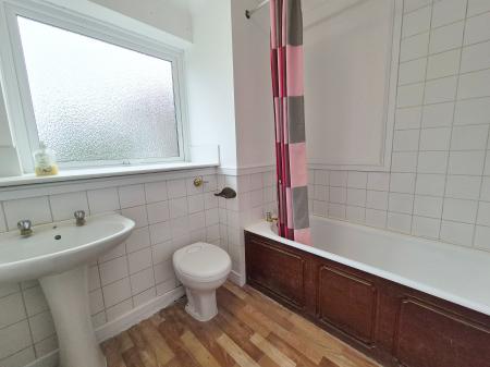 2 bedroom Flat for sale in London Road, Leicester, LE2
