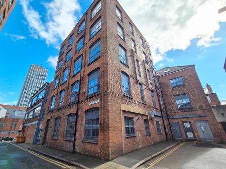 1 bedroom Flat to let in Camden Street, City Centre, Leicester, LE1