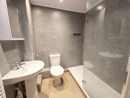 1 bedroom Flat to let in Camden Street, City Centre, Leicester, LE1