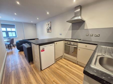 2 bedroom Flat to let in Camden Street, City Centre, Leicester, LE1