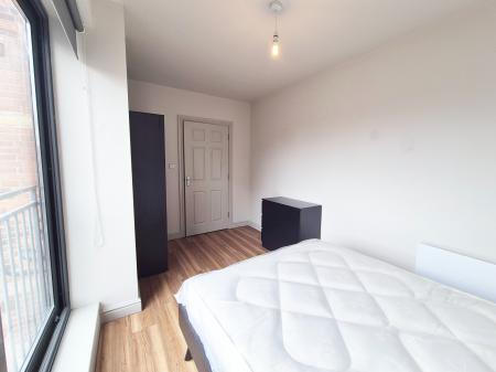 2 bedroom Flat to let in Camden Street, City Centre, Leicester, LE1