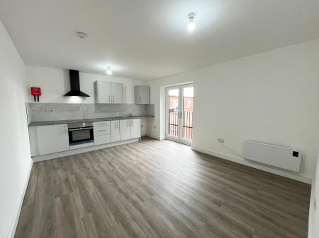 2 bedroom Flat to let in Medina Road, Leicester, LE3
