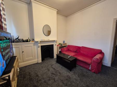 1 bedroom House share to let in Cecilia Road, Clarendon Park, Leicester, LE2