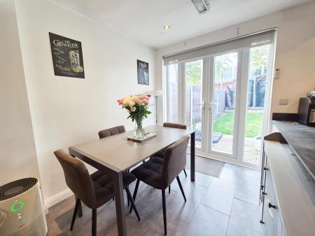 3 bedroom Semi-detached house for sale in Elsham Close, Glenfield, LE3