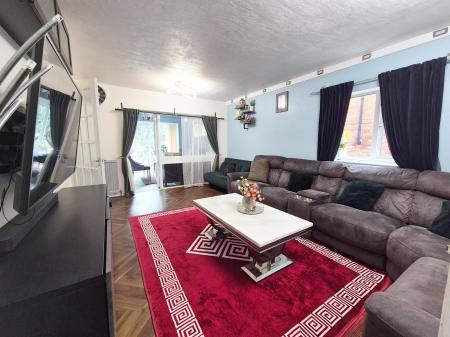 3 bedroom Detached house for sale in Foxcroft Close, Rowley Fields, Leicester, LE3