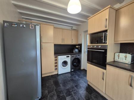 3 bedroom Detached house for sale in Foxcroft Close, Rowley Fields, Leicester, LE3