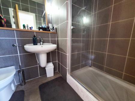 2 bedroom Penthouse for sale in Lee Circle, City Centre, Leicester, LE1