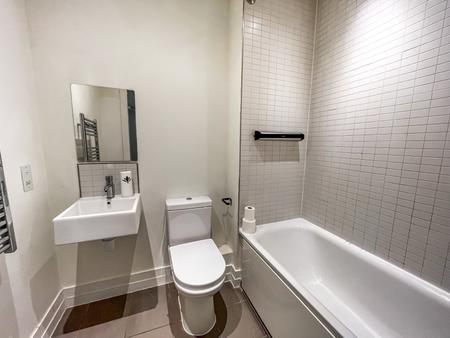 2 bedroom Flat to let in Elbow Lane, City Centre, Leicester, LE1