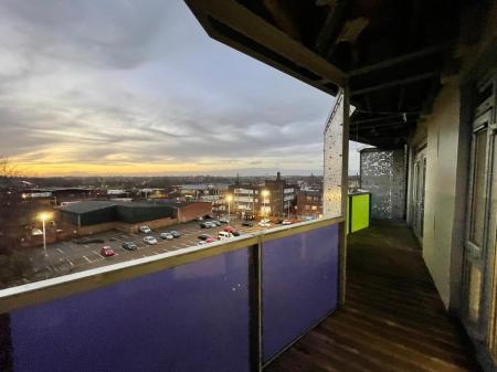 2 bedroom Flat to let in Elbow Lane, City Centre, Leicester, LE1