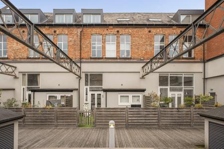 2 bedroom Flat for sale in Wheatsheaf Court, Leicester, LE2
