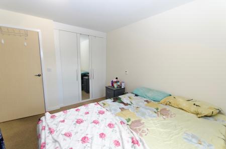 2 bedroom Flat for sale in Brompton road, Hamilton, Leicester, LE5