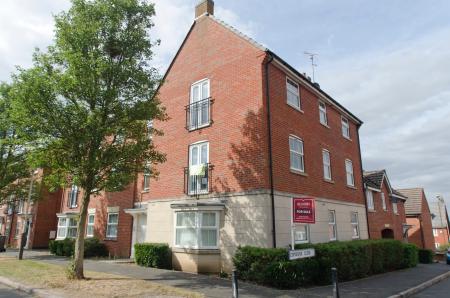 2 bedroom Flat for sale in Brompton road, Hamilton, Leicester, LE5