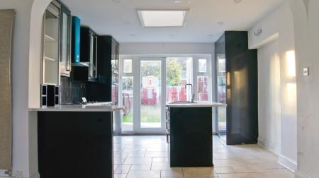 8 bedroom Semi-detached house for sale in Highway Road, Evington, Leicester, LE5