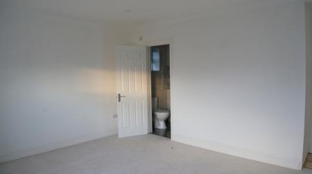 8 bedroom Semi-detached house for sale in Highway Road, Evington, Leicester, LE5