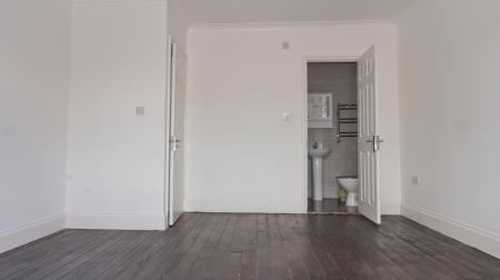 8 bedroom Semi-detached house for sale in Highway Road, Evington, Leicester, LE5