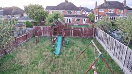 8 bedroom Semi-detached house for sale in Highway Road, Evington, Leicester, LE5