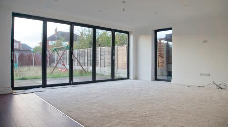 8 bedroom Semi-detached house for sale in Highway Road, Evington, Leicester, LE5