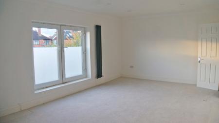 8 bedroom Semi-detached house for sale in Highway Road, Evington, Leicester, LE5