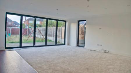 8 bedroom Semi-detached house for sale in Highway Road, Evington, Leicester, LE5