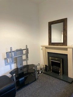 1 bedroom Flat to let in Overton Road, Humberstone, Leicester, LE5