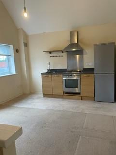 1 bedroom Town house to let in Padside Close, Hamilton, Leicester, LE5