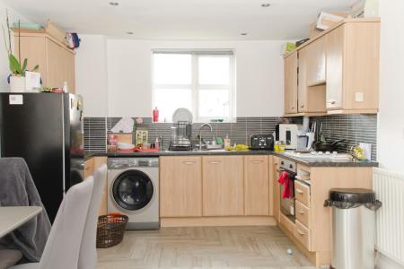2 bedroom Flat for sale in Kepwick road, Hamilton, Leicester, LE5