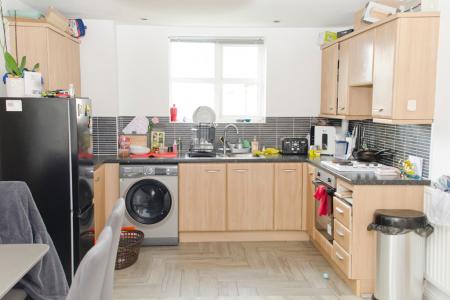 2 bedroom Flat for sale in Kepwick road, Hamilton, Leicester, LE5