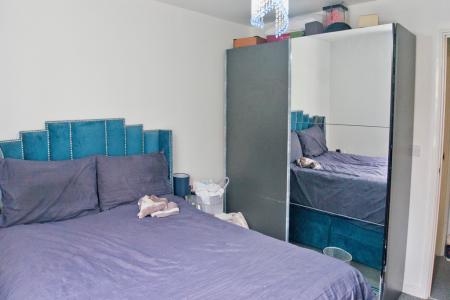 2 bedroom Flat for sale in Kepwick road, Hamilton, Leicester, LE5