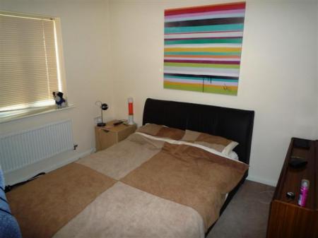 2 bedroom Coach House to let in Dalton road, Hamilton, Leicester, LE5