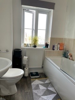 2 bedroom Coach House to let in Dalton road, Hamilton, Leicester, LE5