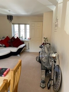 2 bedroom Coach House to let in Dalton road, Hamilton, Leicester, LE5