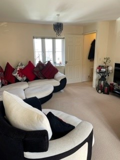 2 bedroom Coach House to let in Dalton road, Hamilton, Leicester, LE5