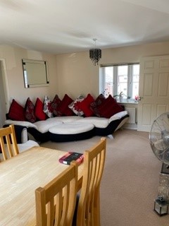 2 bedroom Coach House to let in Dalton road, Hamilton, Leicester, LE5