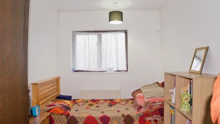 4 bedroom Terraced House for sale in Ledbury Green, Beaumont leys, Leicester, LE4