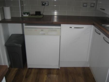 2 bedroom Semi-detached house to let in Brackenfield Way (ZNJ), Thurmaston, Leicester, LE4