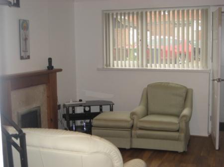 2 bedroom Semi-detached house to let in Brackenfield Way (ZNJ), Thurmaston, Leicester, LE4