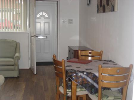2 bedroom Semi-detached house to let in Brackenfield Way (ZNJ), Thurmaston, Leicester, LE4