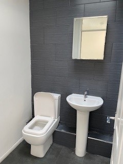 2 bedroom Terraced House to let in Telford Way, Thurnby lodge, Leicester, LE5