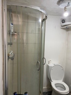 1 bedroom Flat to let in Checketts Road, Belgrave Road, Leicester, LE4