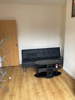 1 bedroom Flat to let in Checketts Road, Belgrave Road, Leicester, LE4