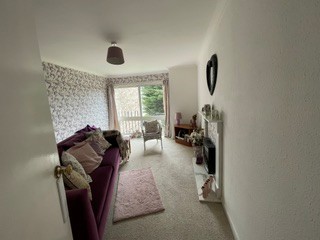 1 bedroom Flat for sale in Hotoft Road, Humberstone, Leicester, LE5