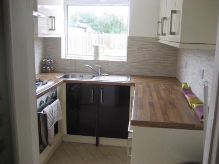 3 bedroom Semi-detached house to let in Glendon Street, Belgrave Road, Leicester, LE4