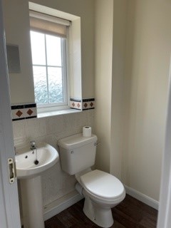5 bedroom Semi-detached house to let in Oakwood Road, Near Abbey Par, Anstey Lane, Leicester, LE4