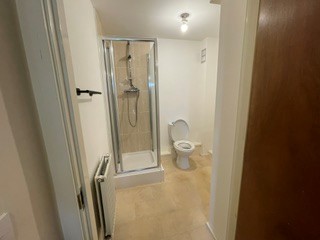 1 bedroom Flat to let in Padside close, Hamilton, Leicester, LE5