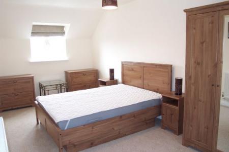 2 bedroom Flat to let in Halfpenny Close, Birstall, Leicester, LE4