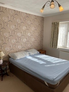 2 bedroom Bungalow to let in Lowcroft Drive, Oadby, Leicester, LE2