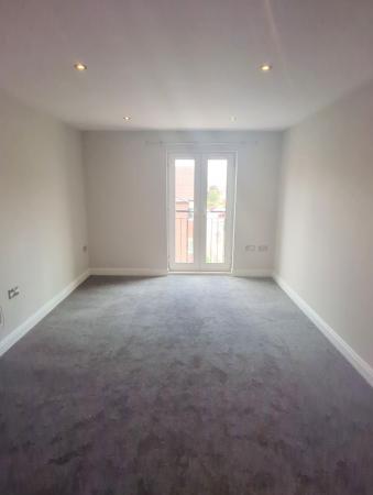 2 bedroom Flat to let in Olsen Rise, Bunkers Hill, Lincoln, LN2