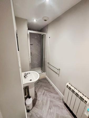 2 bedroom Flat to let in Olsen Rise, Bunkers Hill, Lincoln, LN2